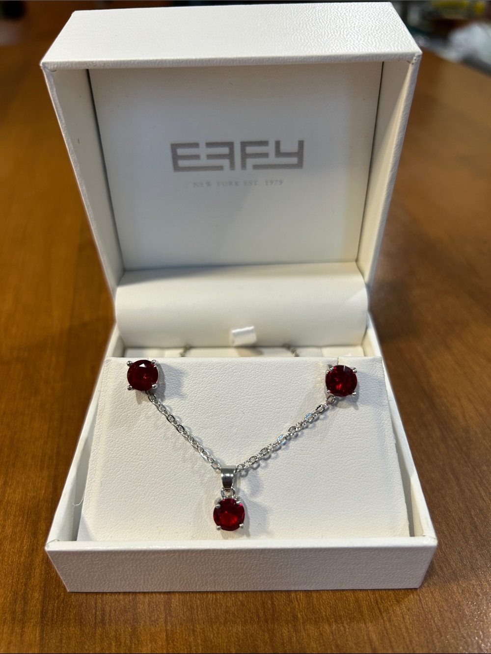Effy Silver Necklace and Earrings Set with Red Gemstones